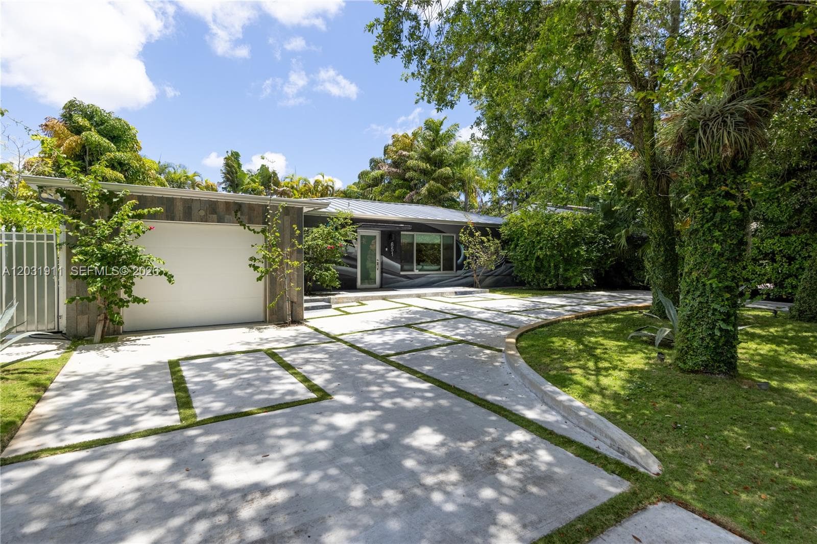 651 NE 52nd Ter, Miami FL 33137 — 32