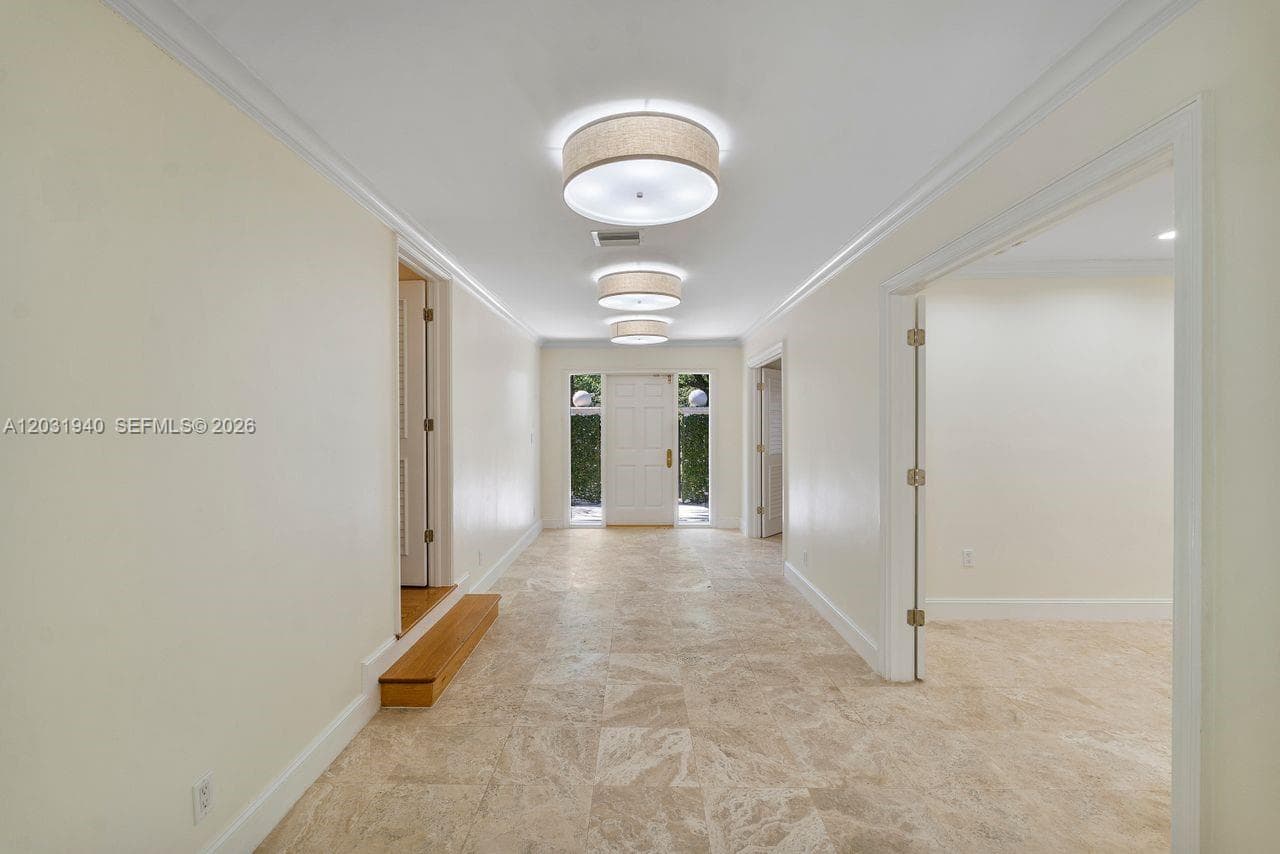 1037 Alfonso Ave, Coral Gables FL 33146 — 27