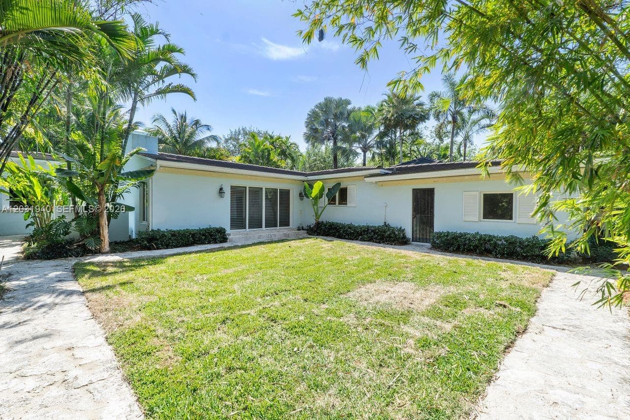 1037 Alfonso Ave, Coral Gables FL 33146 — 47