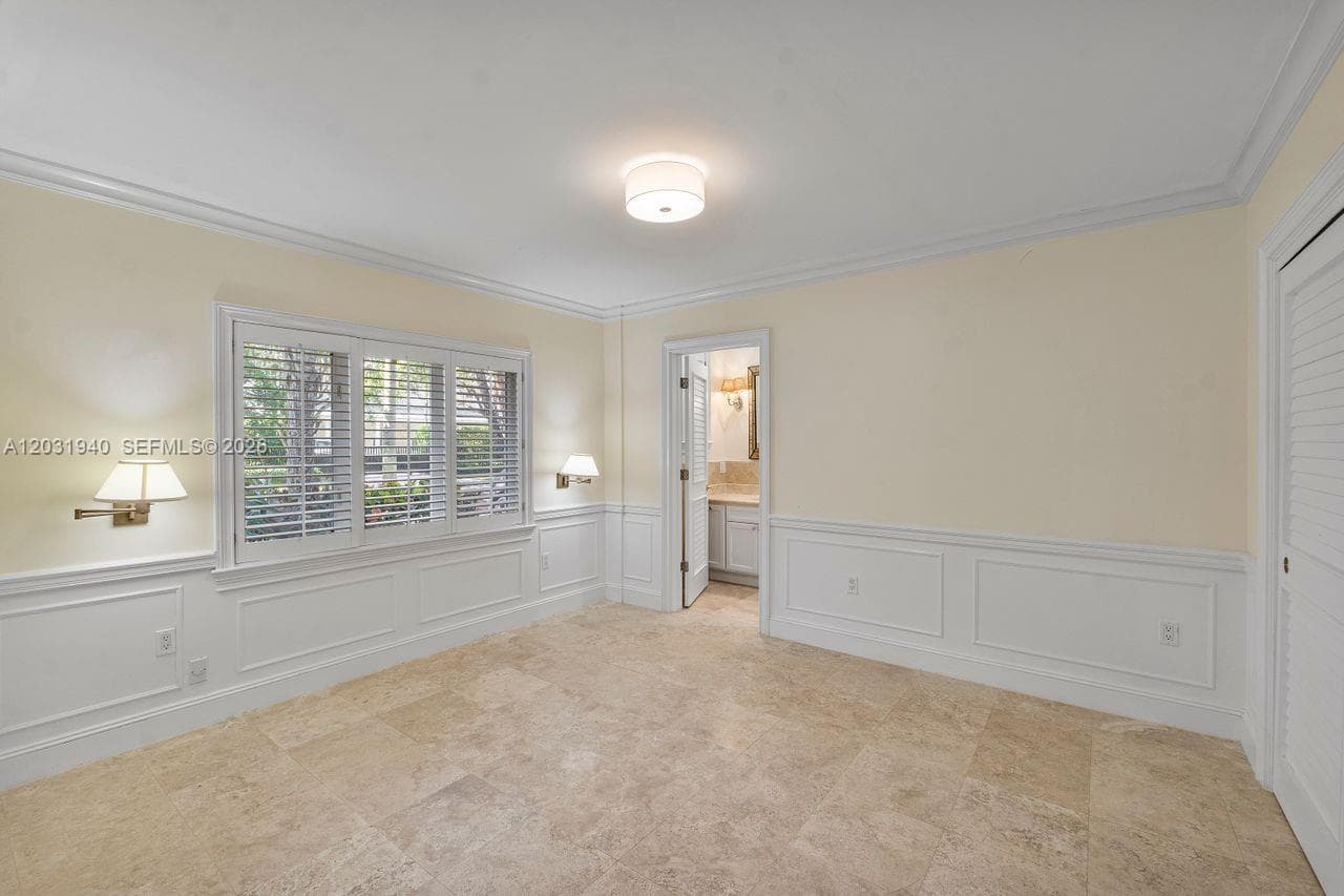 1037 Alfonso Ave, Coral Gables FL 33146 — 20