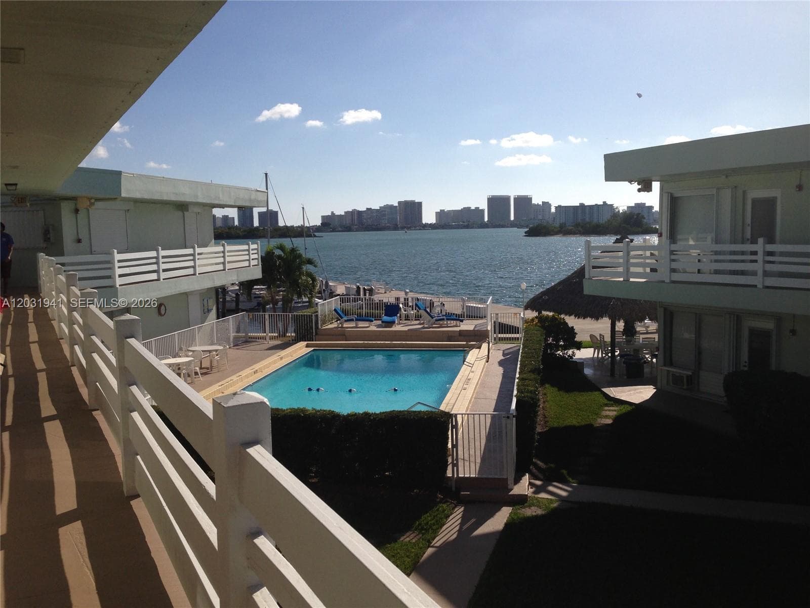 2700 NE 135th St # 30, North Miami FL 33181 — 8