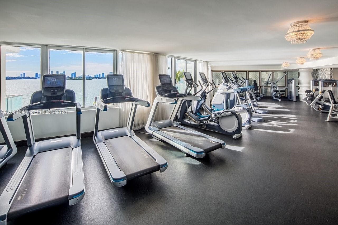 1100 West Ave # 418, Miami Beach FL 33139 — 7