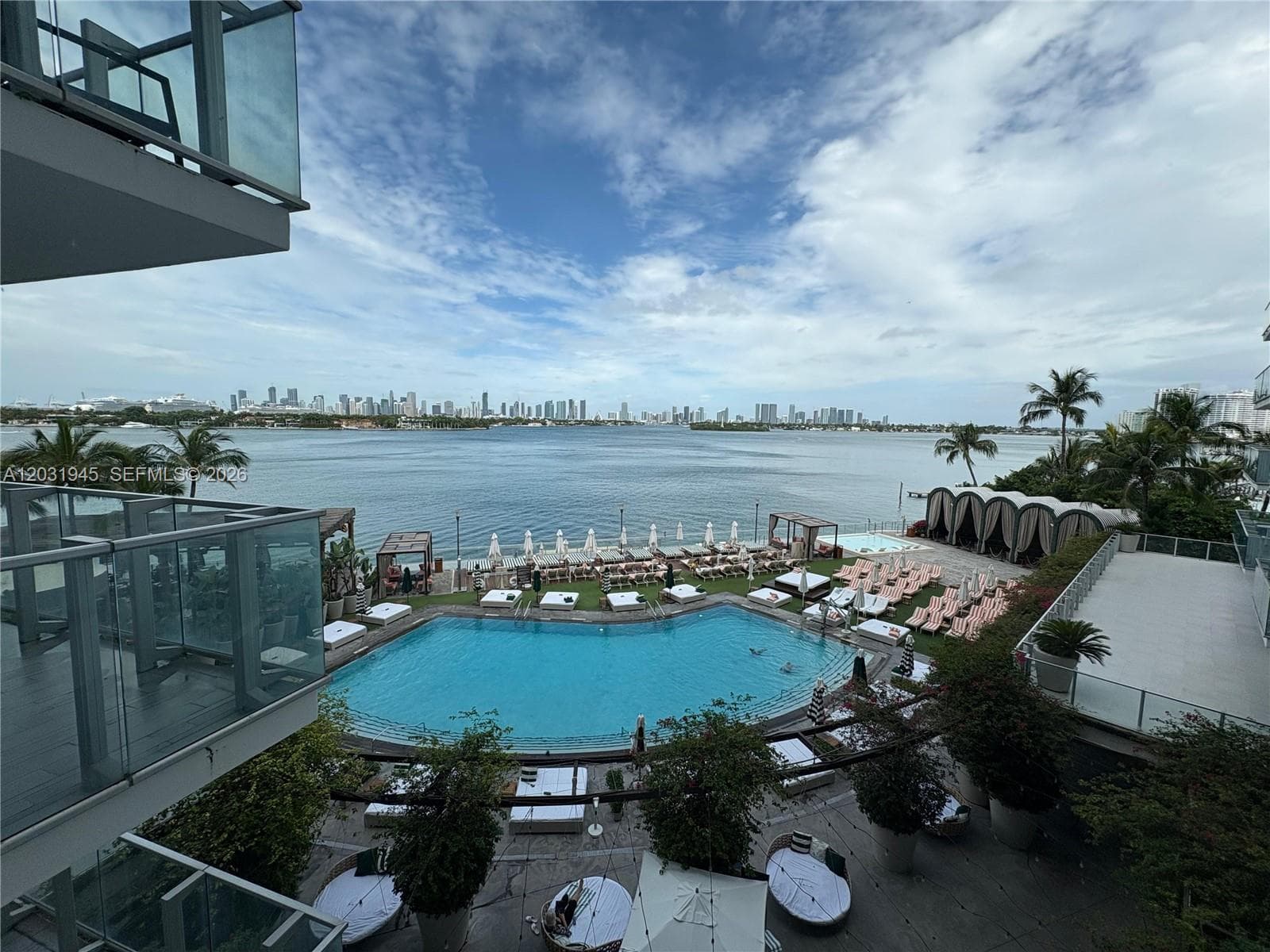 1100 West Ave # 418, Miami Beach FL 33139 — 5