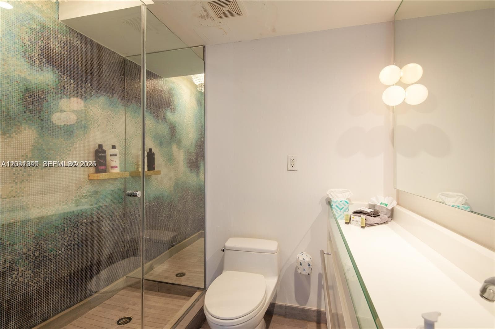 1100 West Ave # 418, Miami Beach FL 33139 — 9