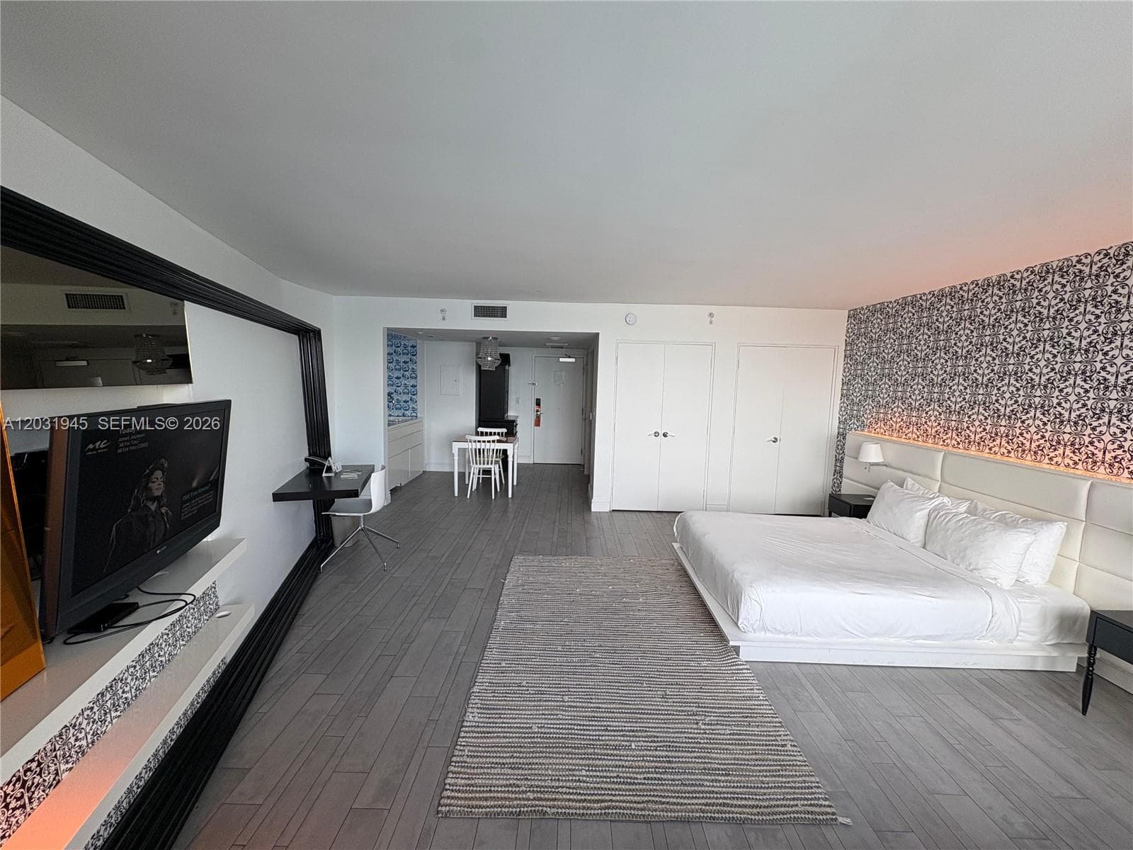 1100 West Ave # 418, Miami Beach FL 33139 — 4