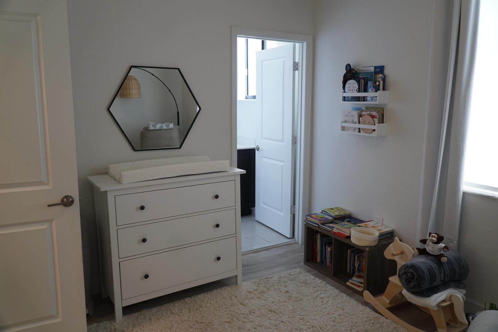 21435 NE 2nd Place, Miami FL 33161 — 14