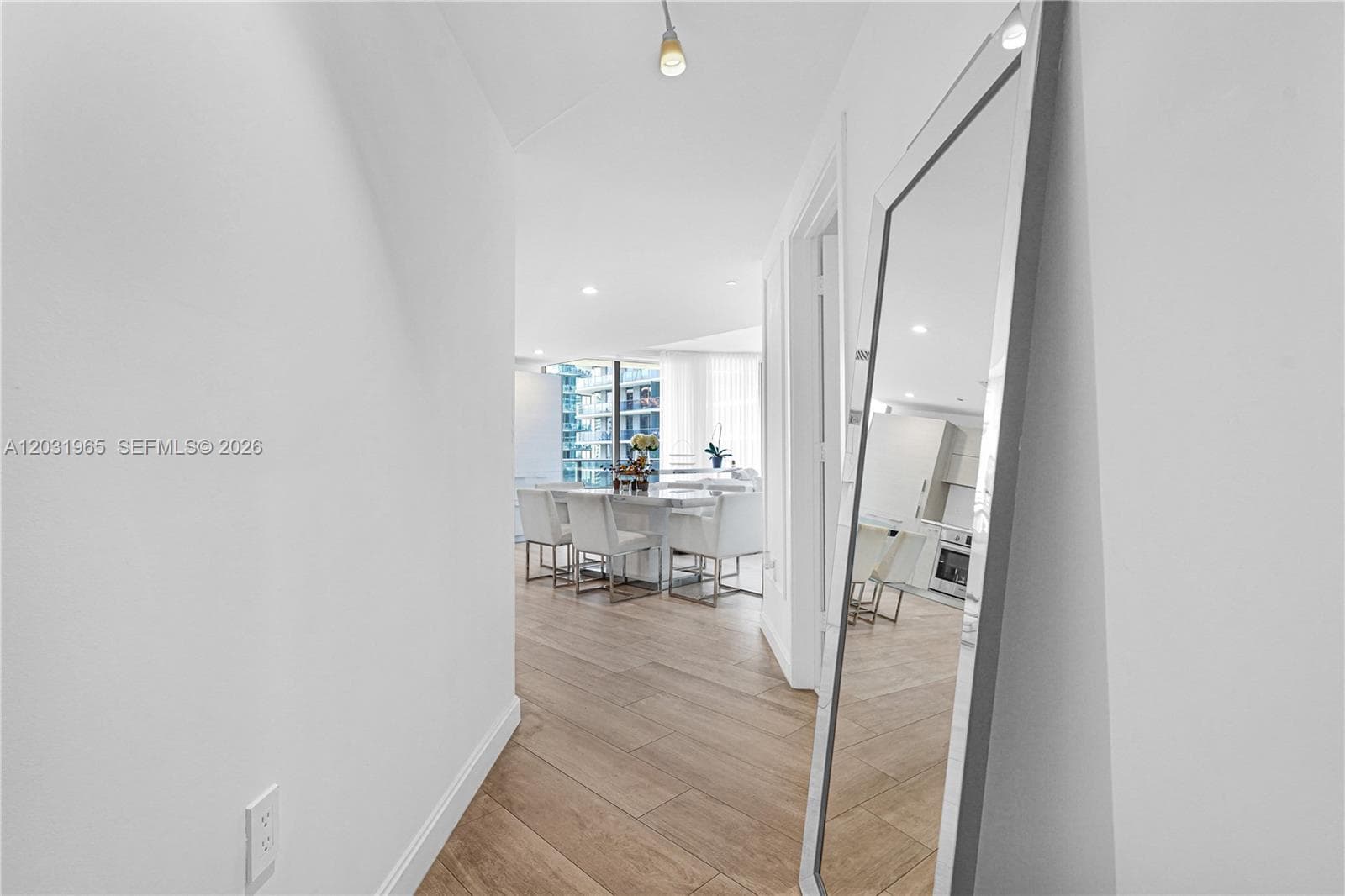 45 SW 9th St # 2901, Miami FL 33130 — 9