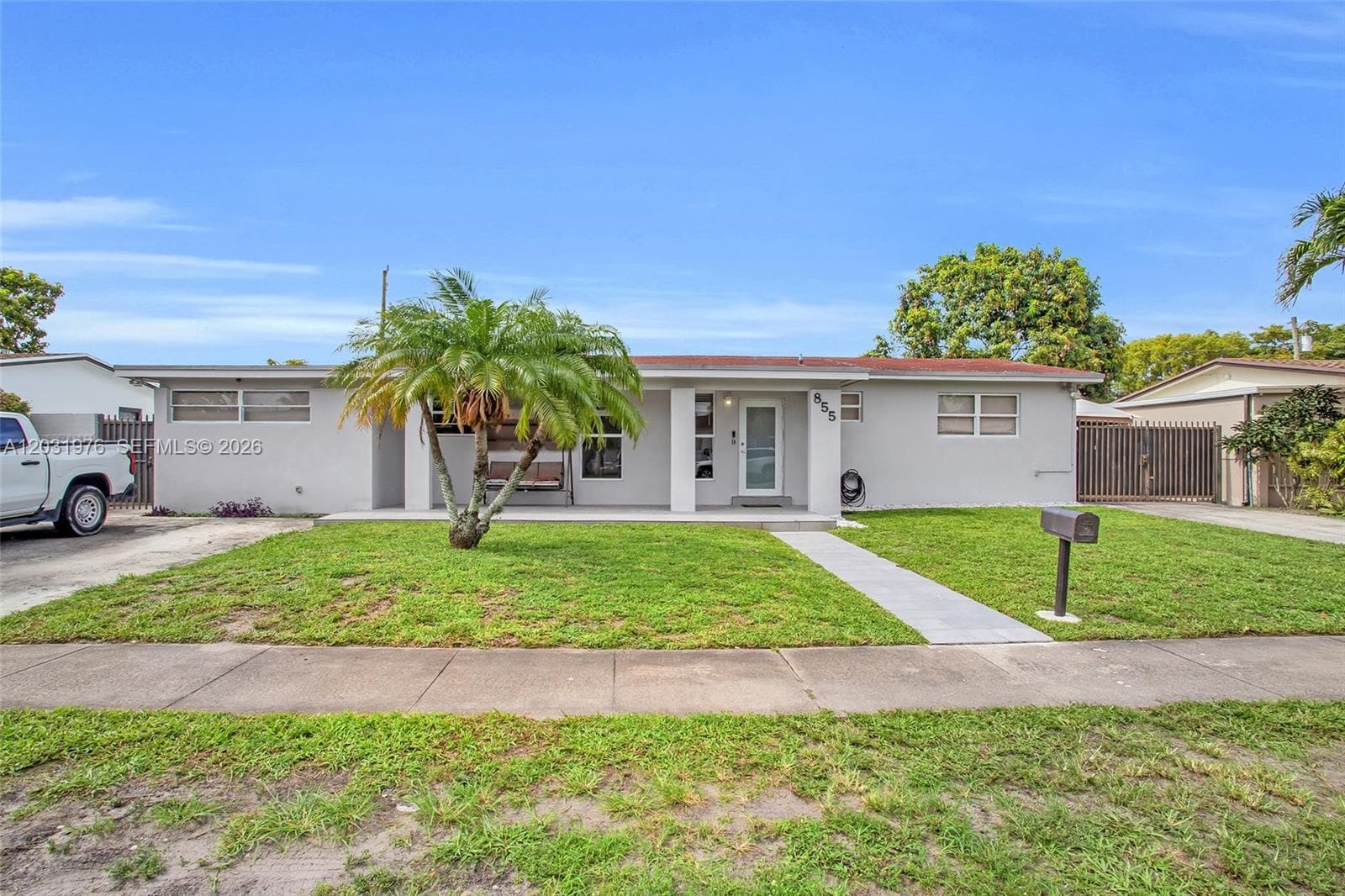 855 W 70th Pl, Hialeah FL 33014 — 1