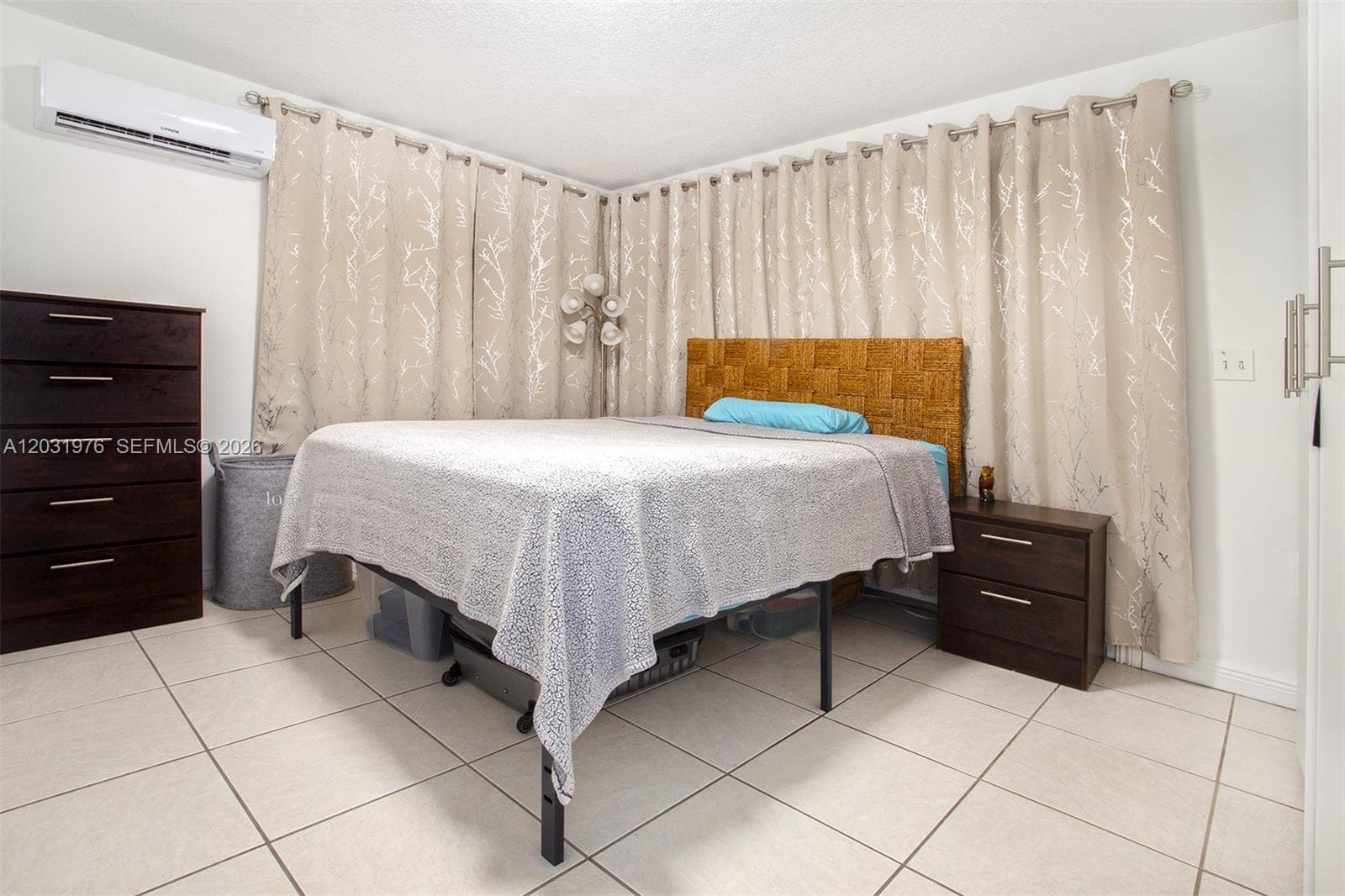 855 W 70th Pl, Hialeah FL 33014 — 28