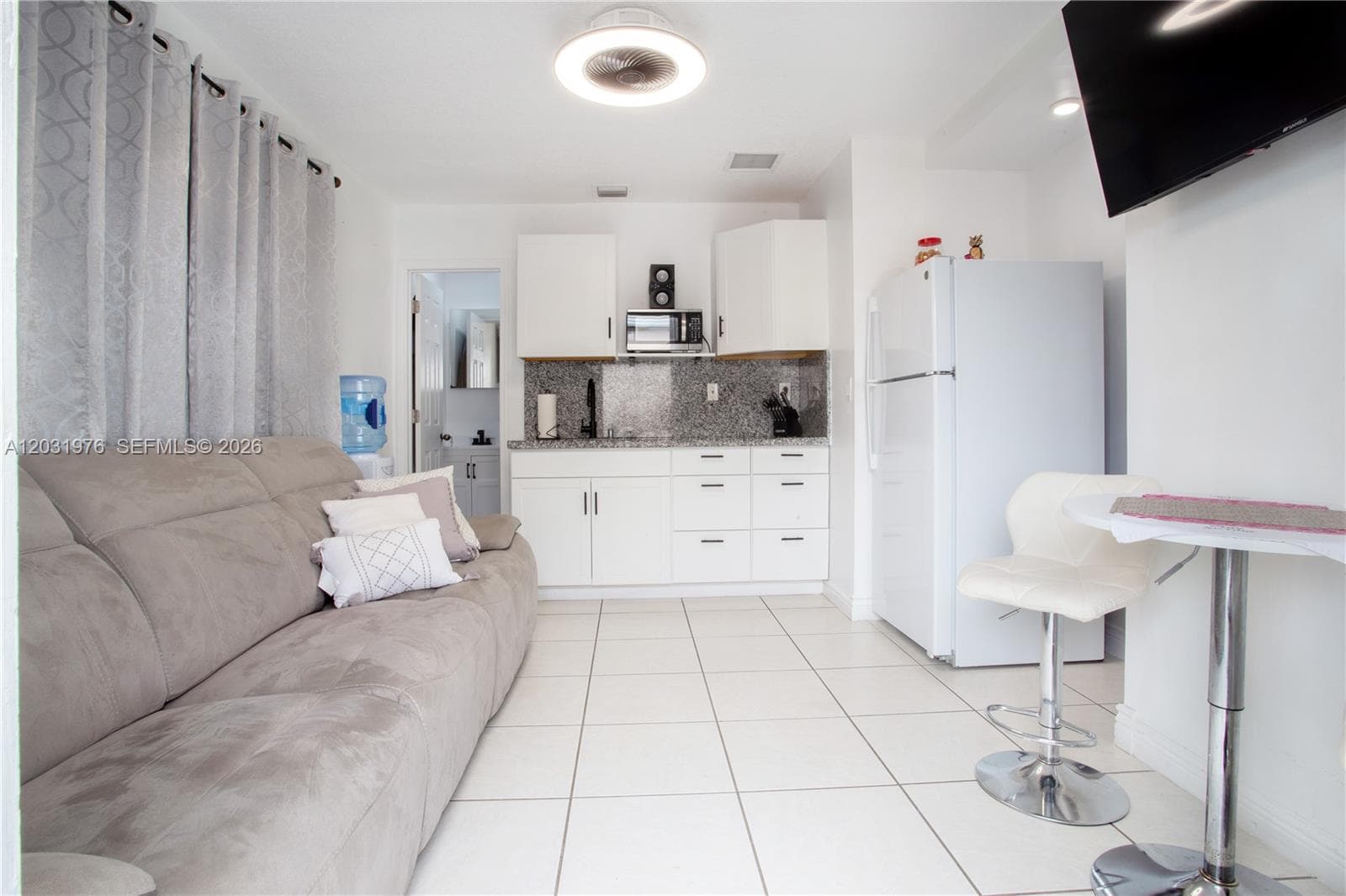 855 W 70th Pl, Hialeah FL 33014 — 30