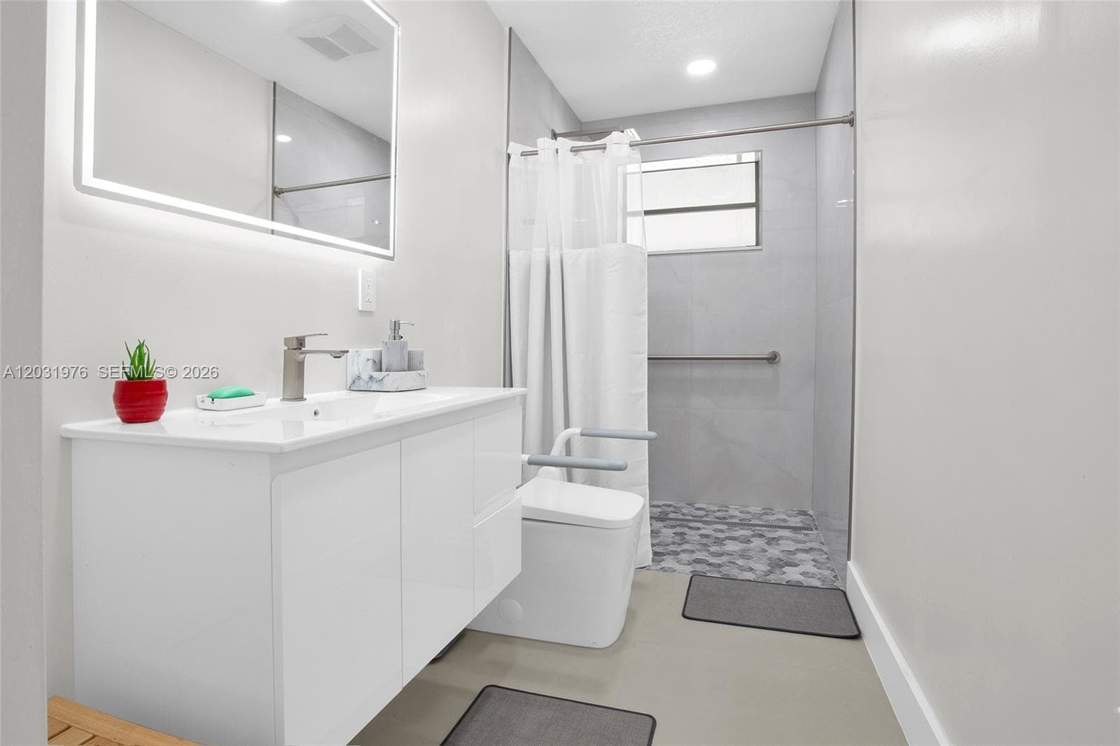 855 W 70th Pl, Hialeah FL 33014 — 10