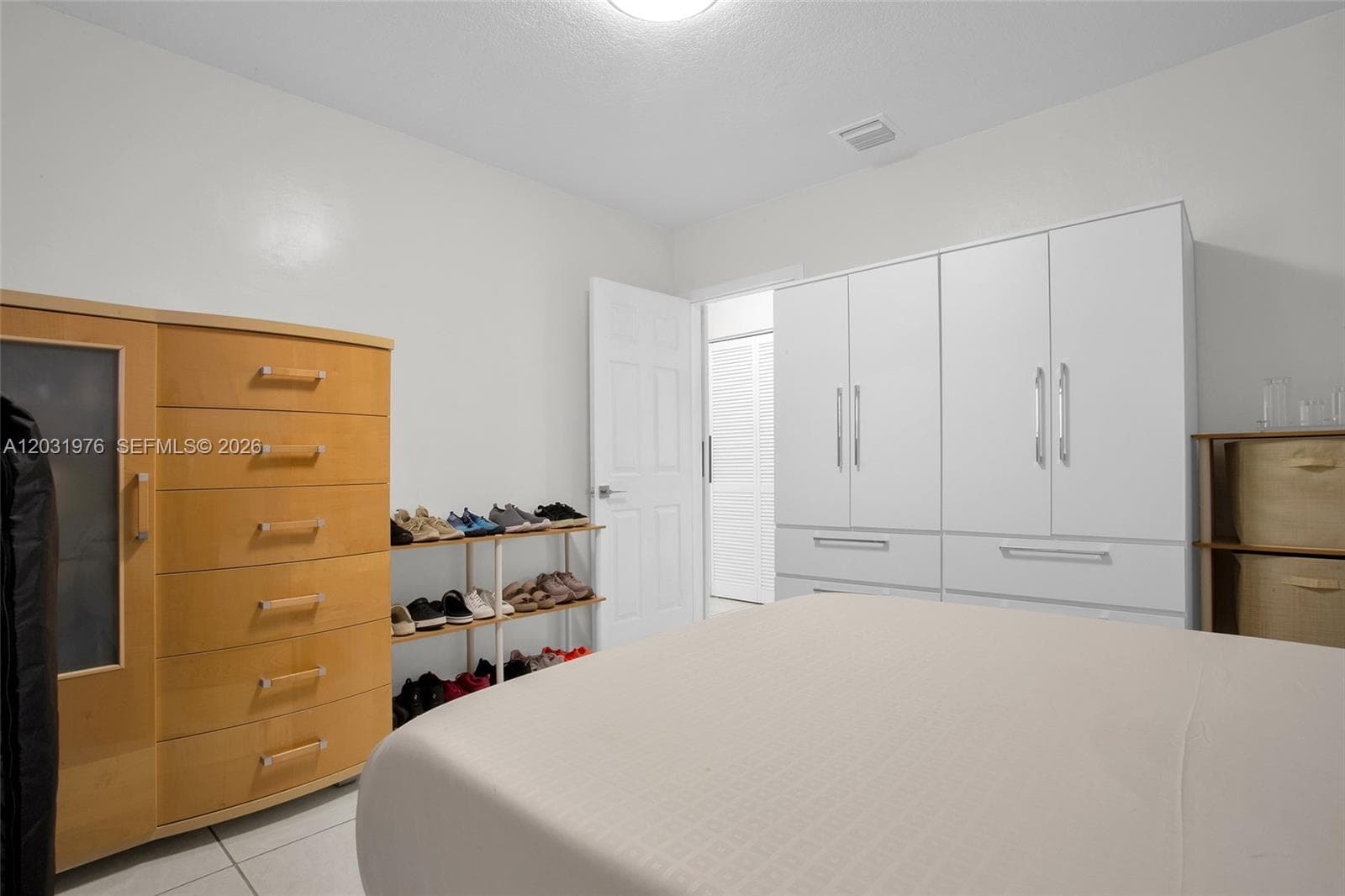 855 W 70th Pl, Hialeah FL 33014 — 18