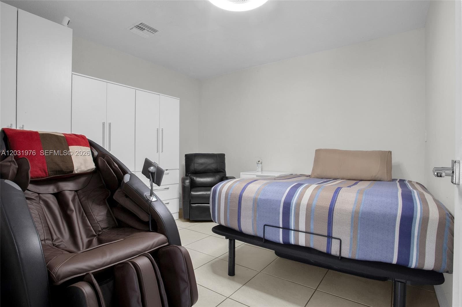 855 W 70th Pl, Hialeah FL 33014 — 19