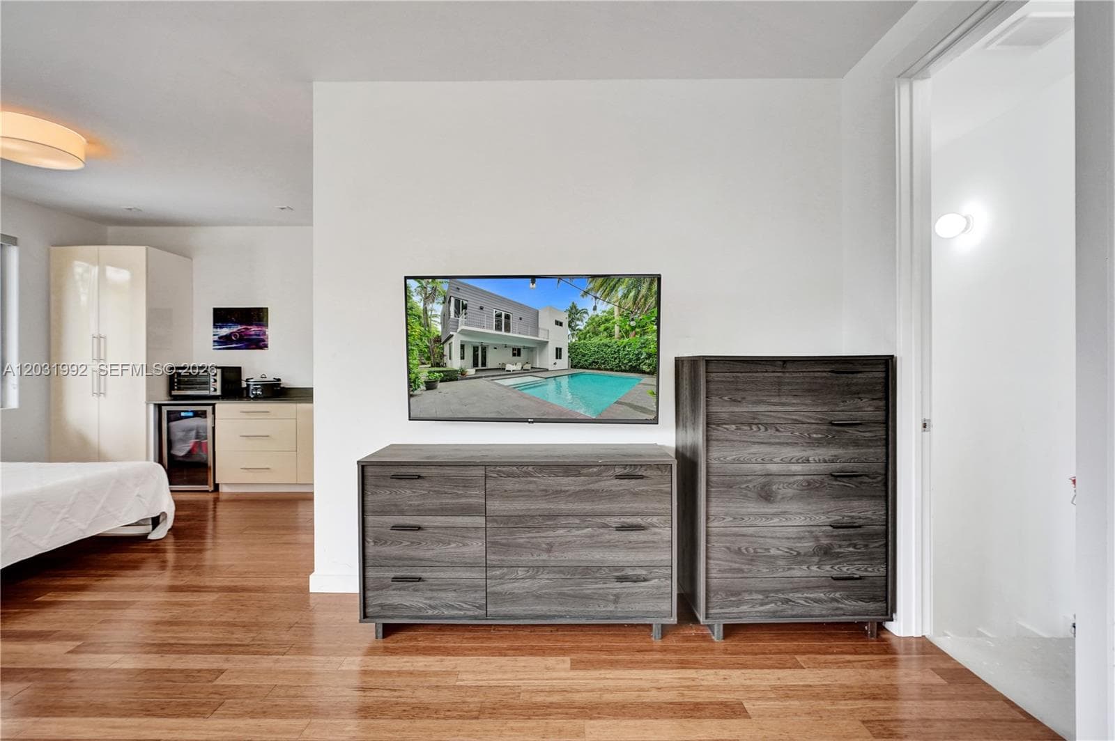 6340 SW 80th St, Miami FL 33143 — 22
