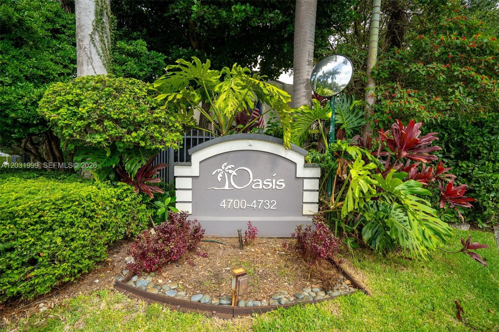 4726 SW 67th Ave # F6, Miami FL 33155 — 33