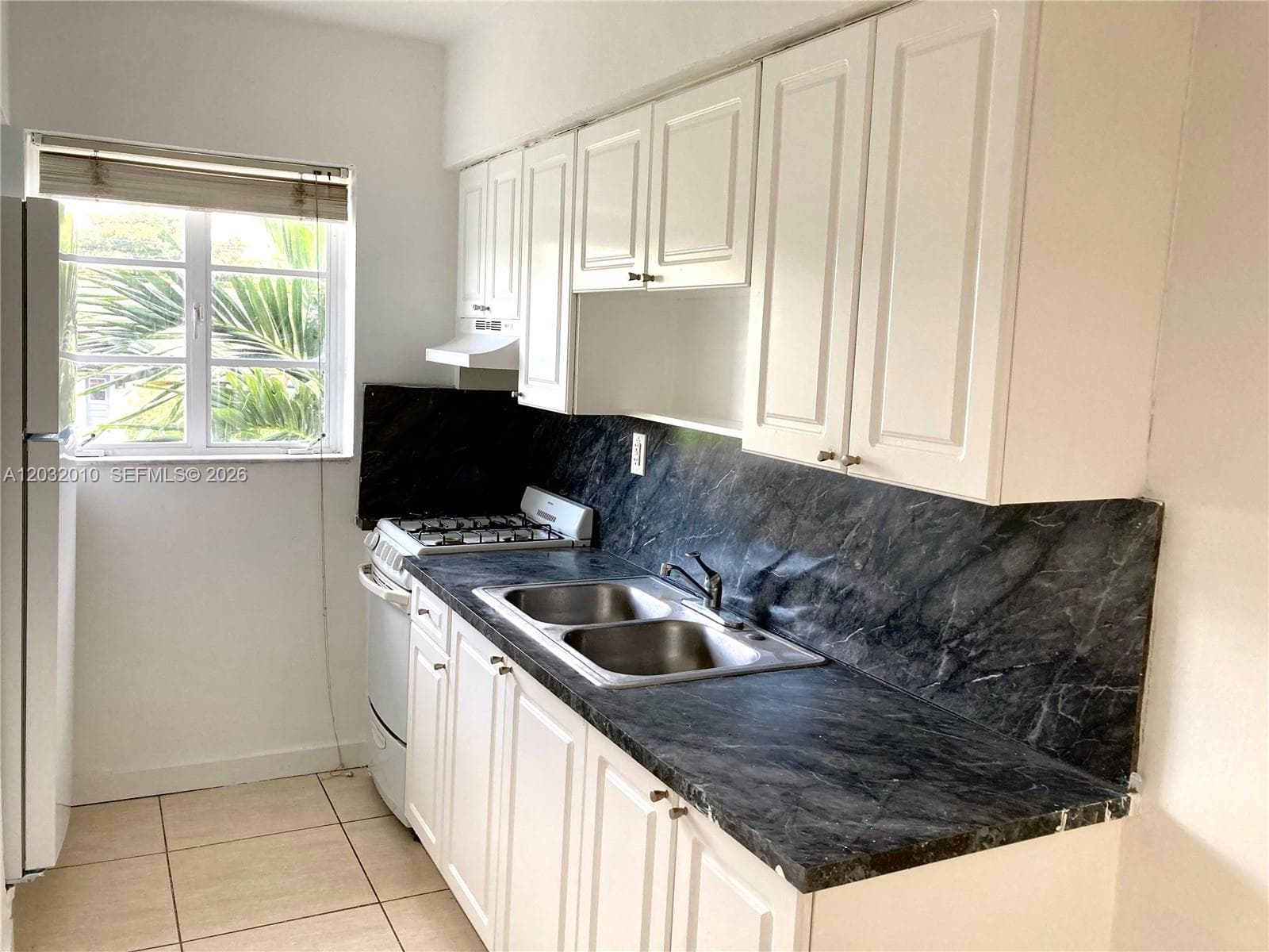 625 83rd St # 44, Miami Beach FL 33141 — 5
