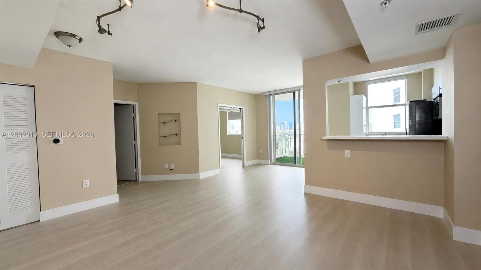 1 Glen Royal Pkwy # 1210, Miami FL 33125 — 10