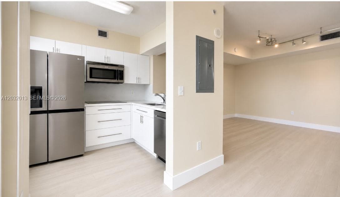 1 Glen Royal Pkwy # 1210, Miami FL 33125 — 4