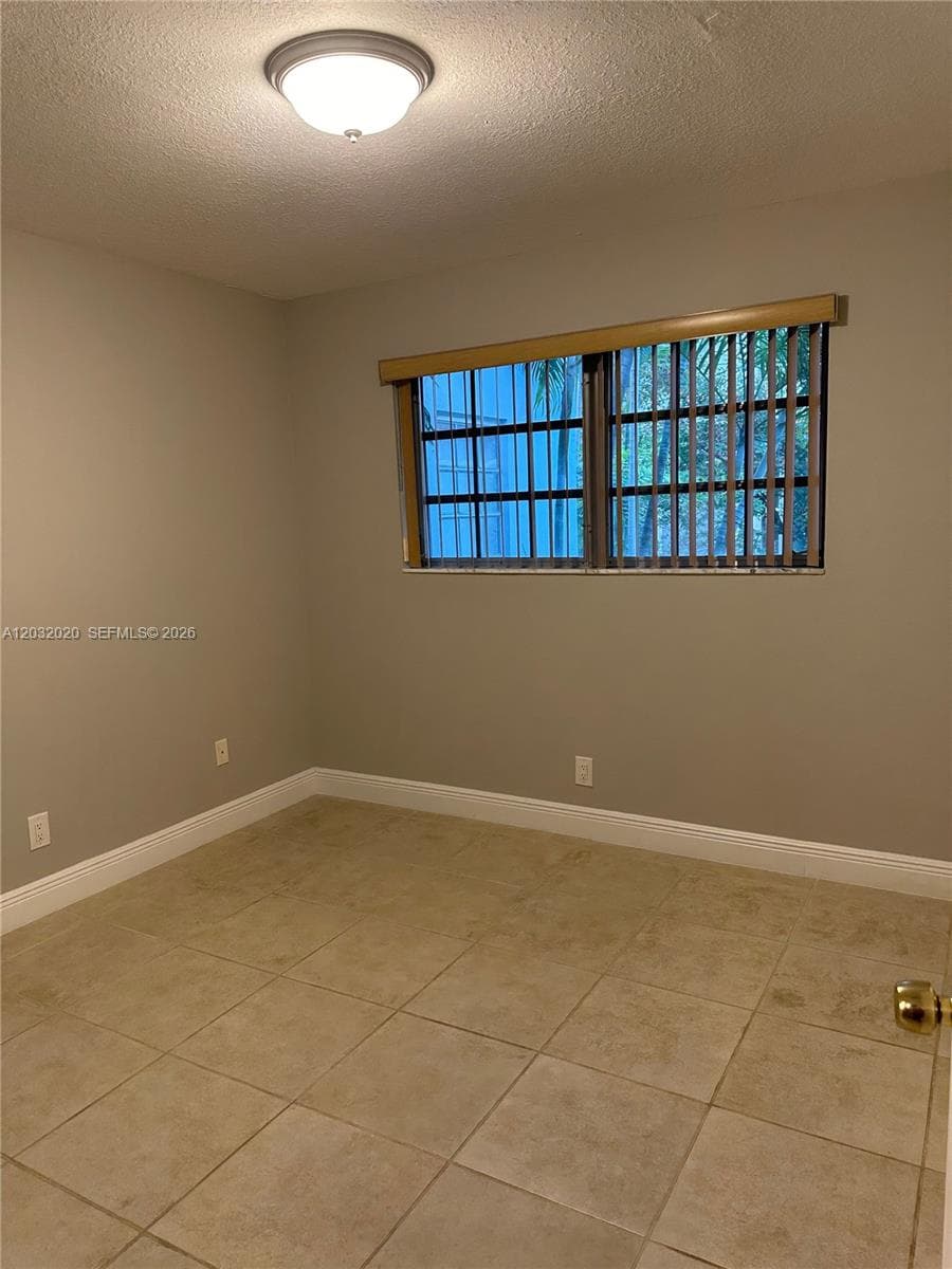 7956 Camino Cir # A4, Miami FL 33143 — 11