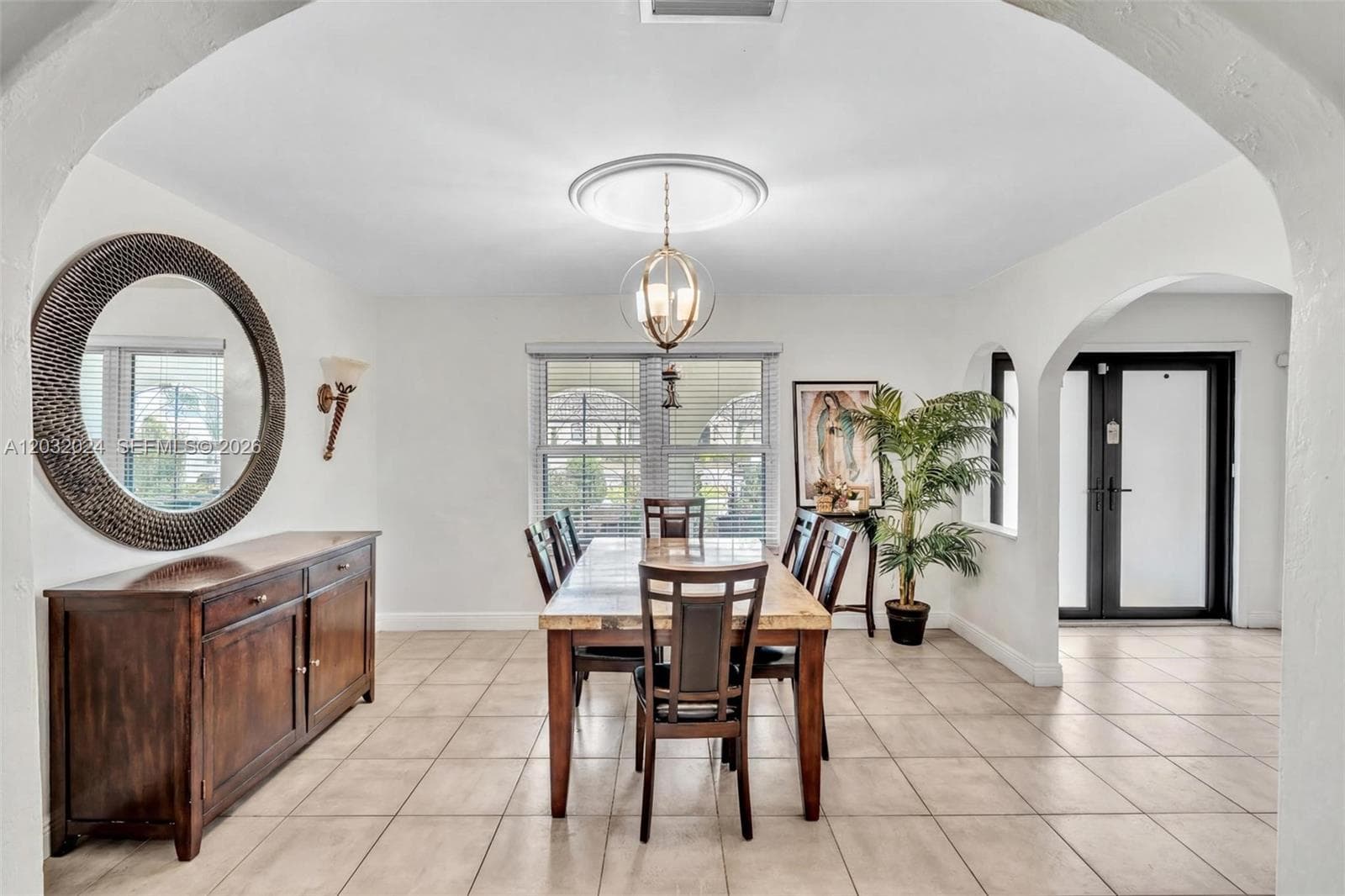 19901 Highland Lakes Blvd, Miami FL 33179 — 12
