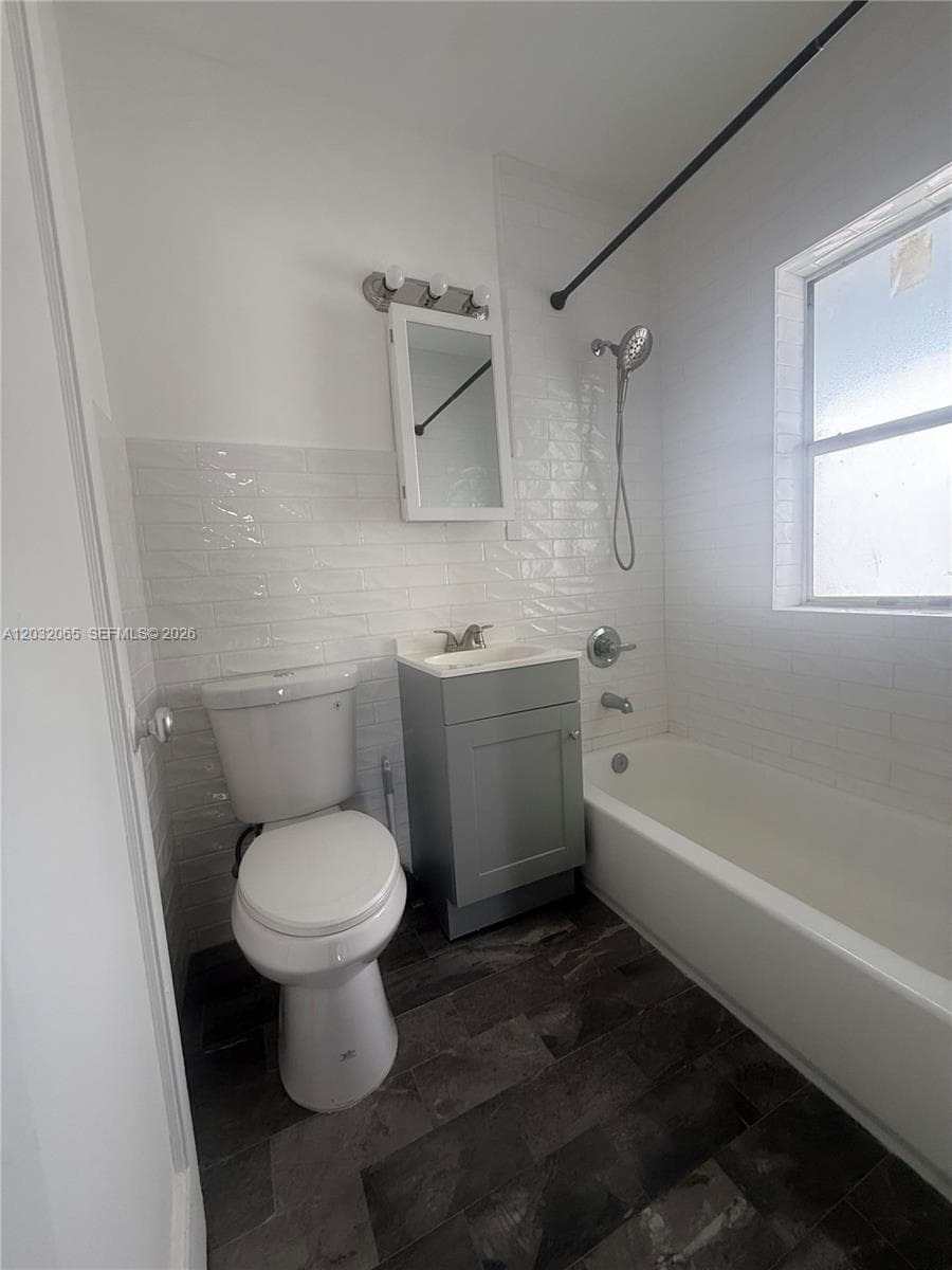 1730 Marseille Dr # 4, Miami Beach FL 33141 — 10