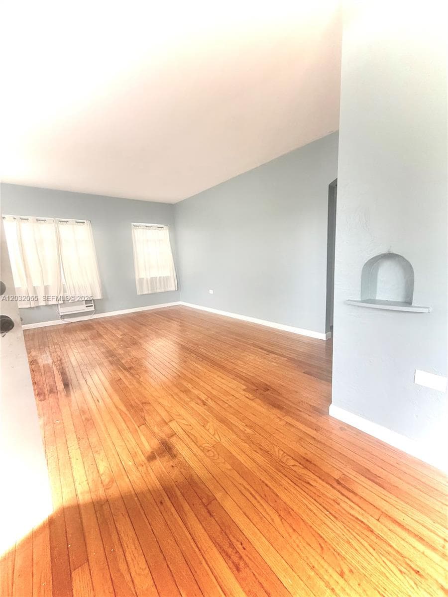 1730 Marseille Dr # 4, Miami Beach FL 33141 — 8
