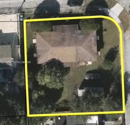 1100 NW 57th St, Miami FL 33127 — 14