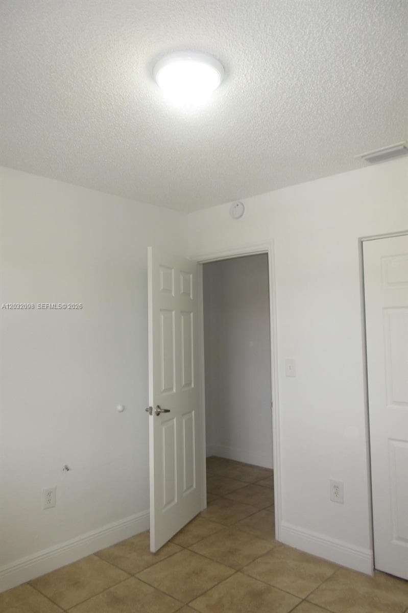 5461 W 24th Ave # 67, Hialeah FL 33016 — 17