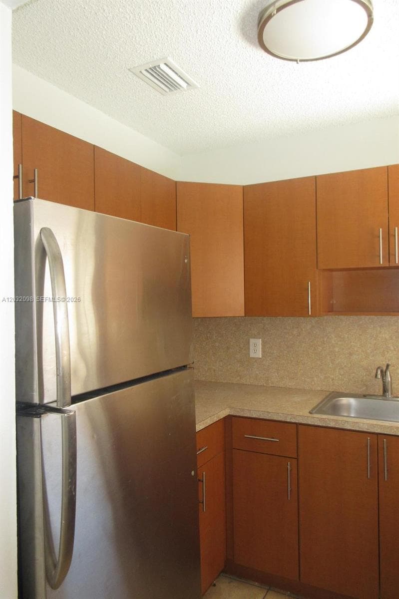 5461 W 24th Ave # 67, Hialeah FL 33016 — 9