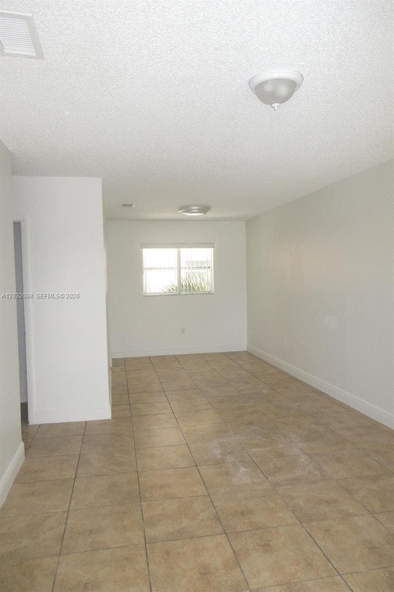 5461 W 24th Ave # 67, Hialeah FL 33016 — 10