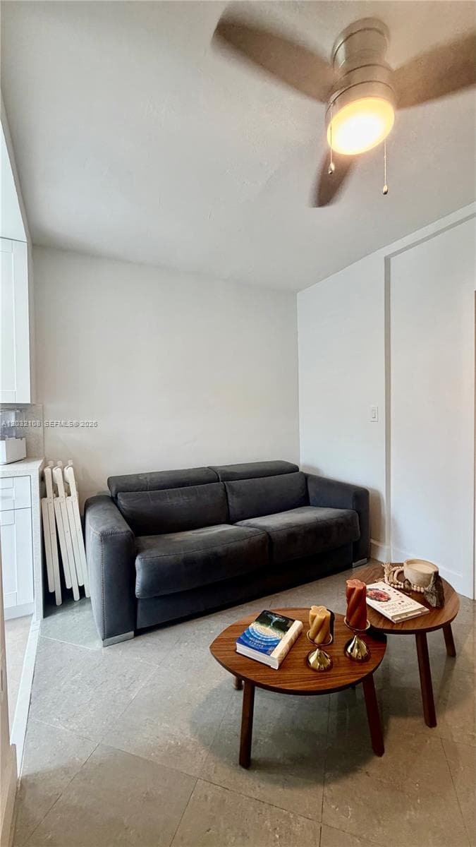 626 Meridian Ave # 5, Miami Beach FL 33139 — 12