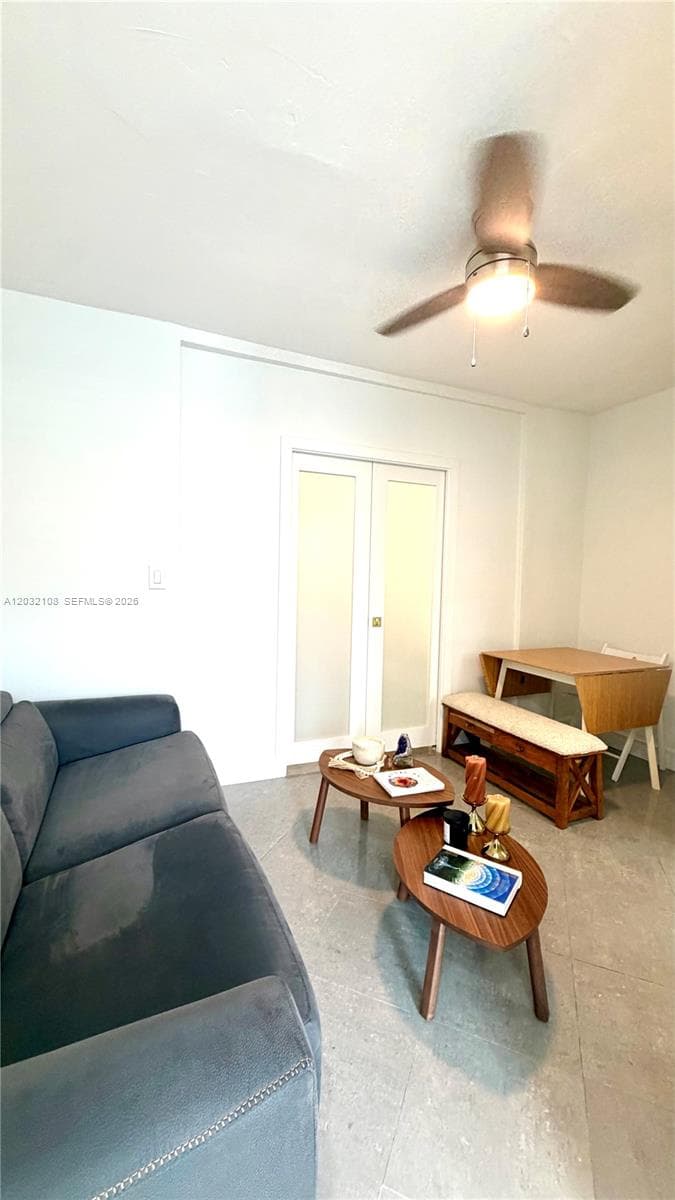 626 Meridian Ave # 5, Miami Beach FL 33139 — 18