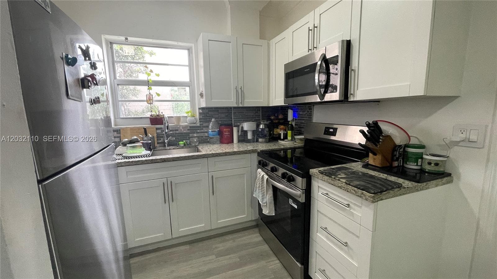 1043 NW 2nd St # 2, Miami FL 33128 — 18