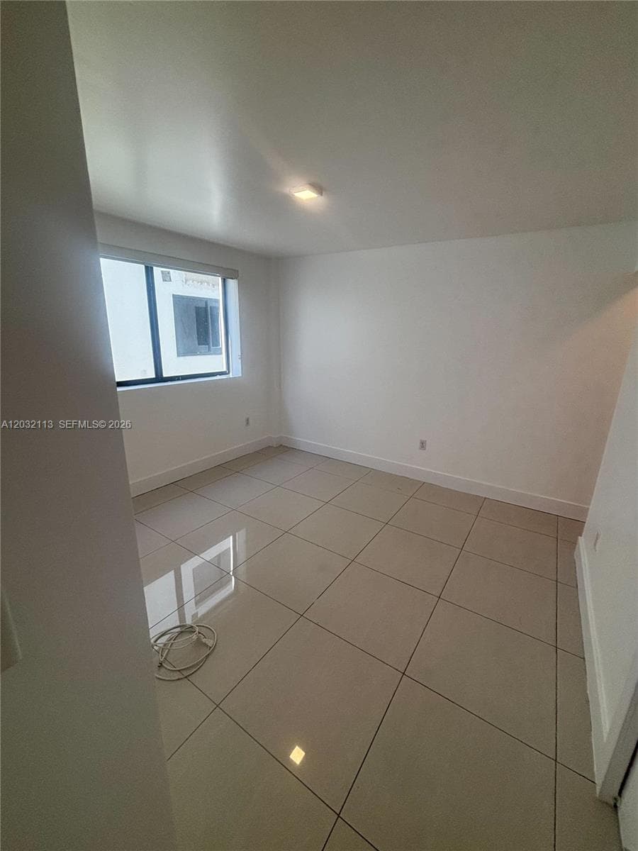 829 SW 18th Ave # 203, Miami FL 33135 — 7