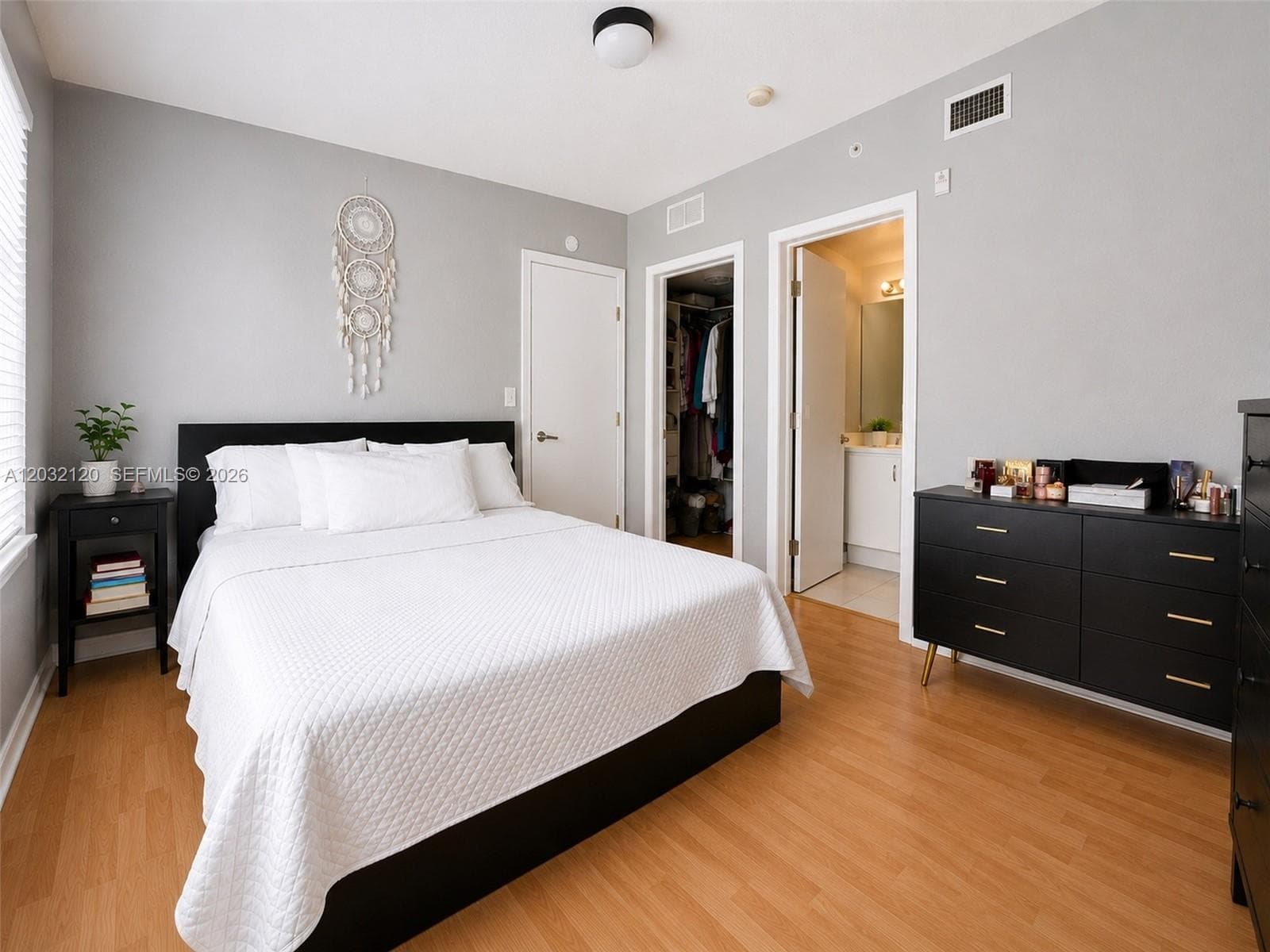7326 Collins Ave # 203, Miami Beach FL 33141 — 12