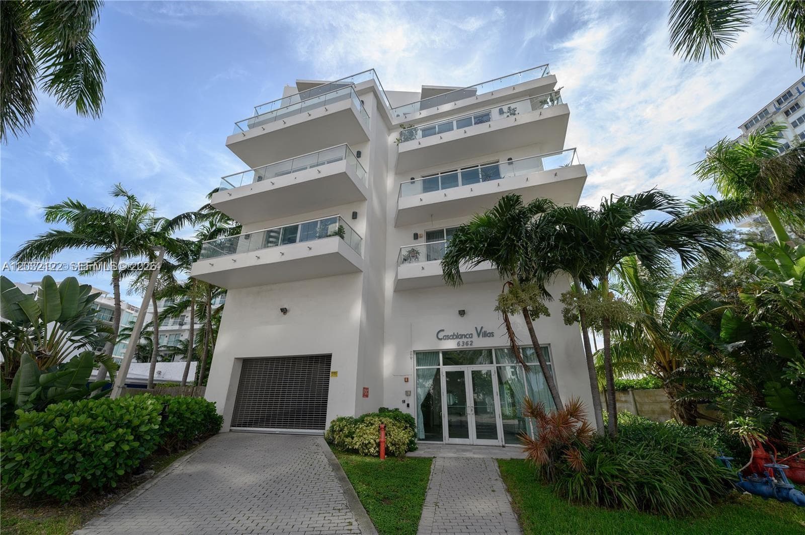 6362 Collins Ave # 317, Miami Beach FL 33141 — 2