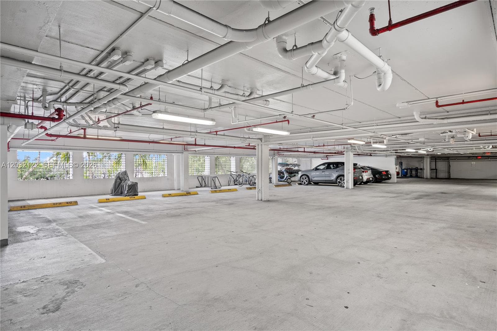 6362 Collins Ave # 317, Miami Beach FL 33141 — 5