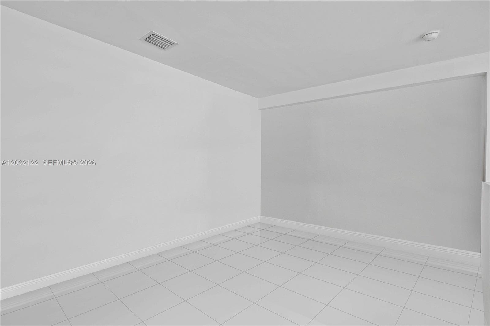 6362 Collins Ave # 317, Miami Beach FL 33141 — 18
