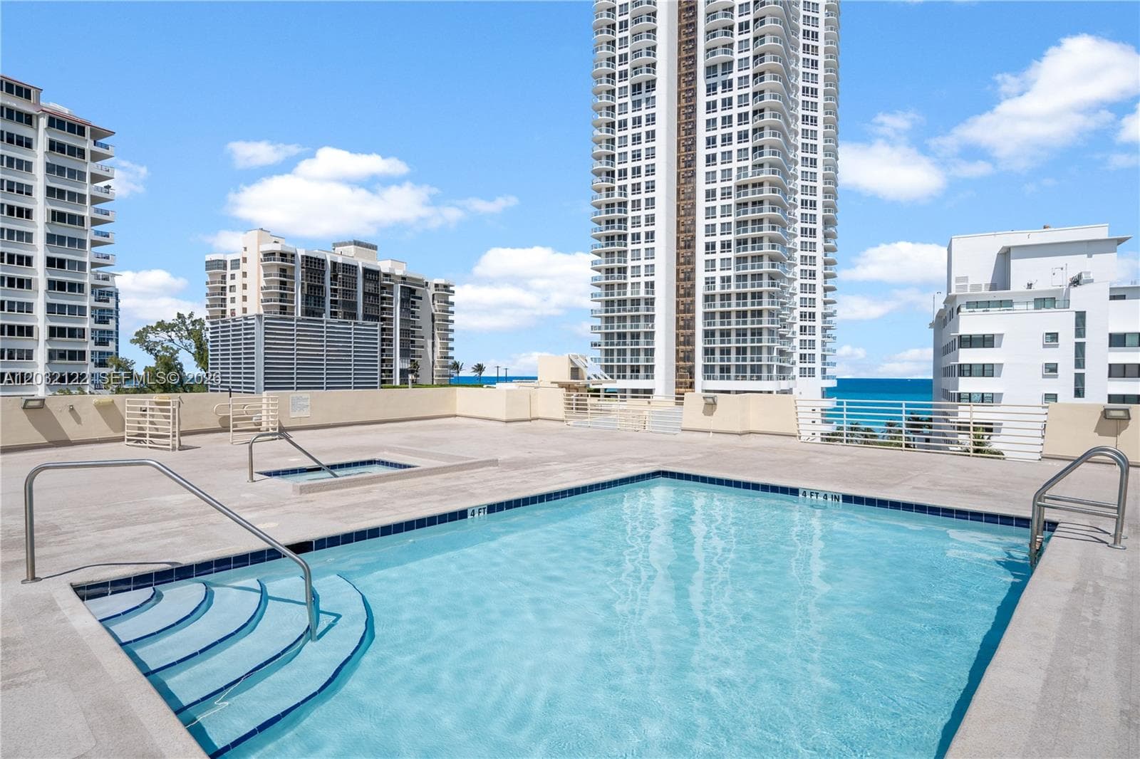 6362 Collins Ave # 317, Miami Beach FL 33141 — 4