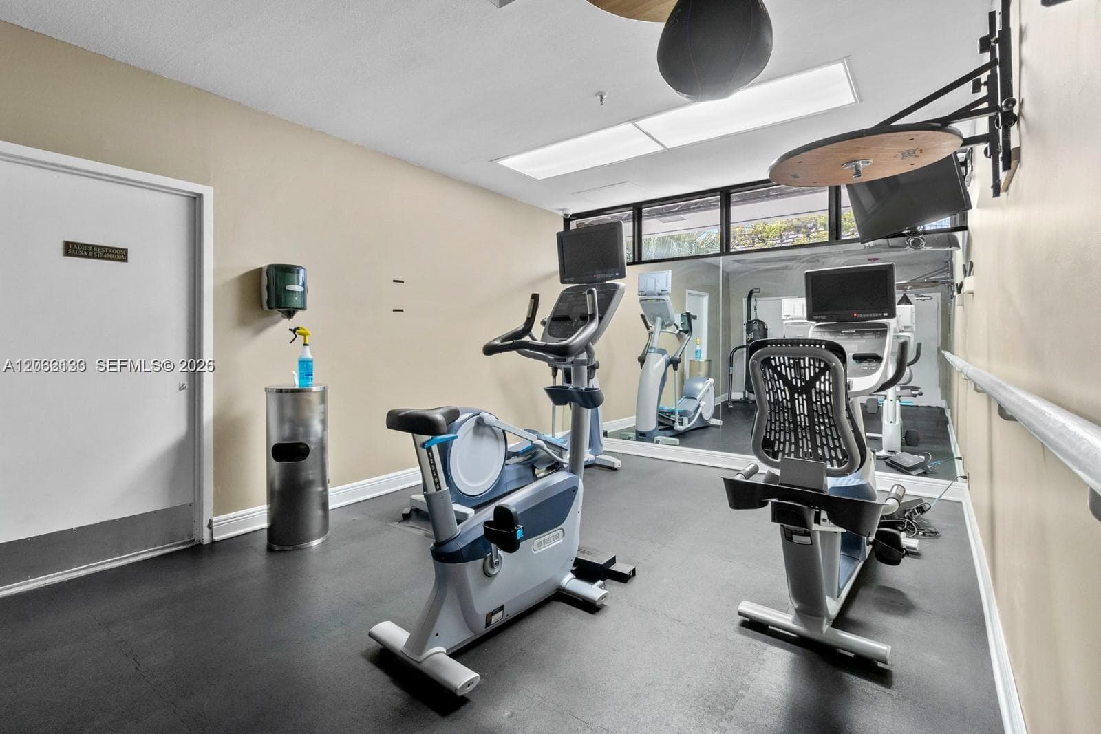520 Brickell Key Dr # A307, Miami FL 33131 — 31