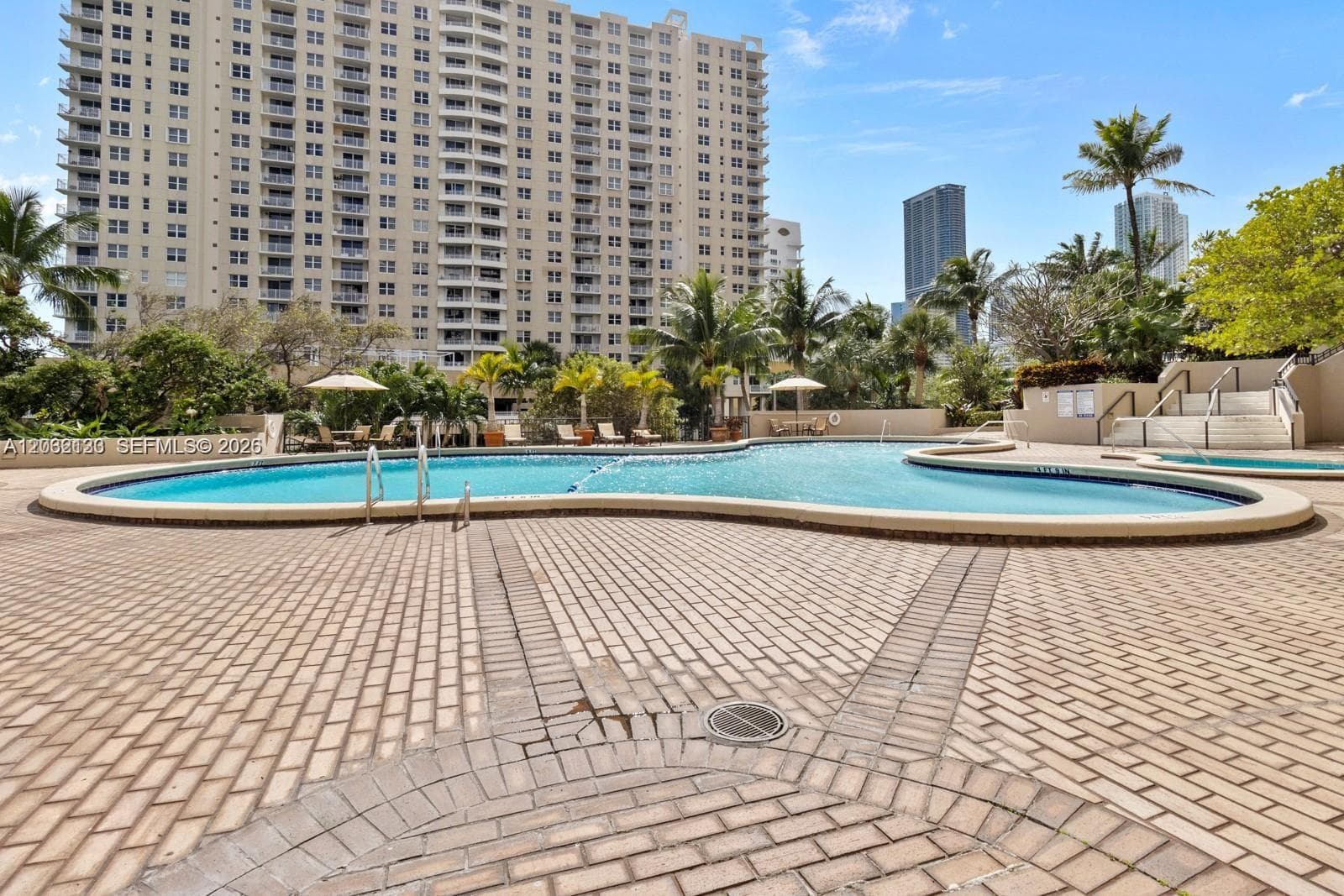 520 Brickell Key Dr # A307, Miami FL 33131 — 29