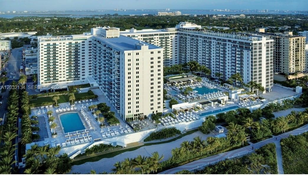 2301 Collins Ave # 843, Miami Beach FL 33139 — 19