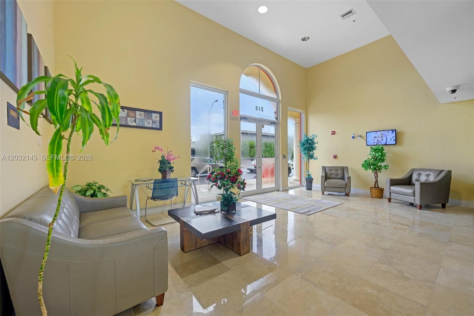 215 SW 42nd Ave # 708, Miami FL 33134 — 23
