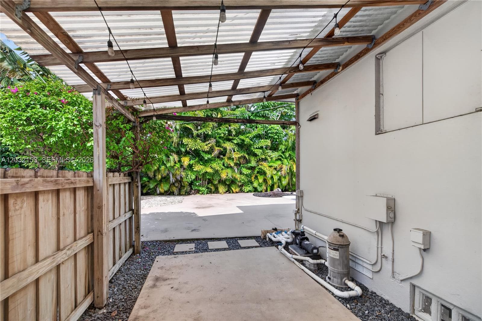 10025 NE 3rd Ave, Miami Shores FL 33138 — 54