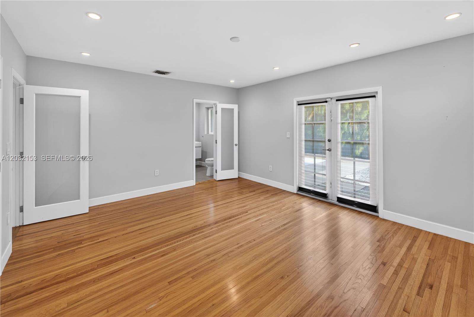 10025 NE 3rd Ave, Miami Shores FL 33138 — 50