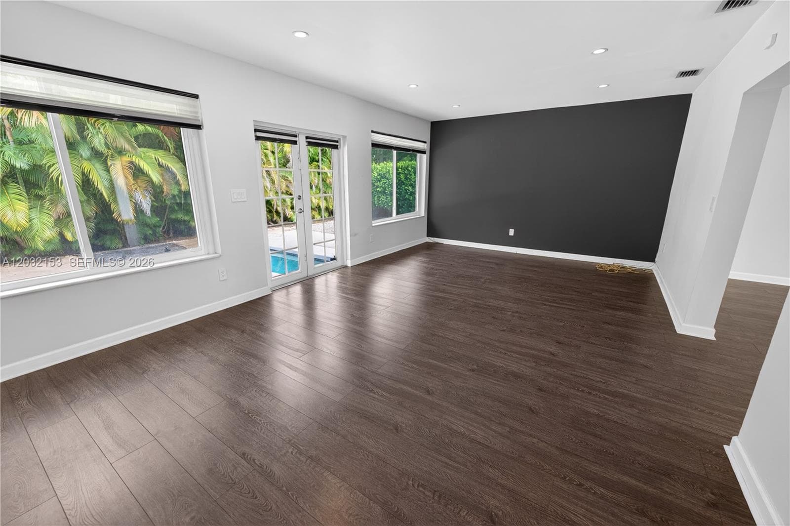 10025 NE 3rd Ave, Miami Shores FL 33138 — 19
