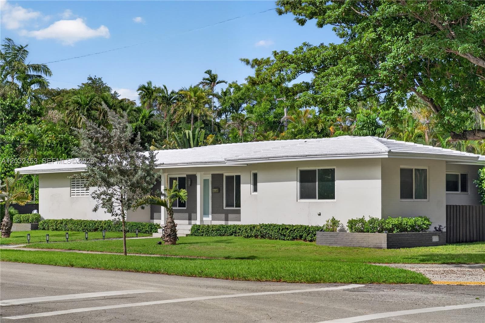 10025 NE 3rd Ave, Miami Shores FL 33138 — 64