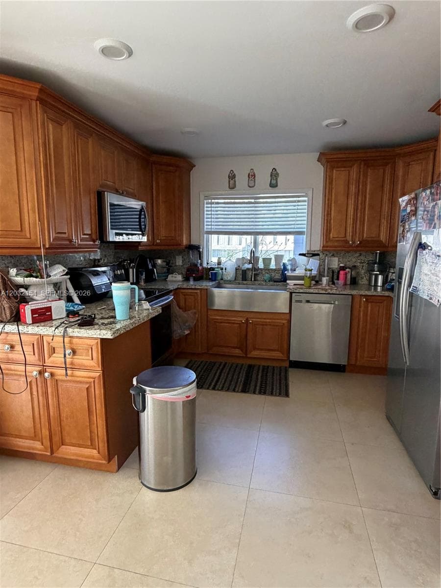 8532 SW 211th Ter, Cutler Bay FL 33189 — 1