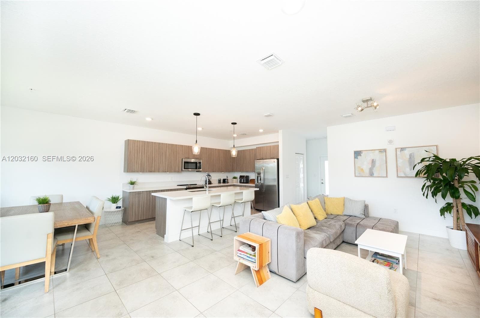 4640 NW 84th Ave # 12, Doral FL 33166 — 6
