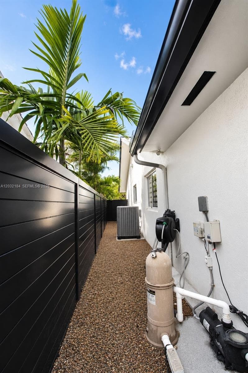 12440 SW 96th St, Miami FL 33186 — 35